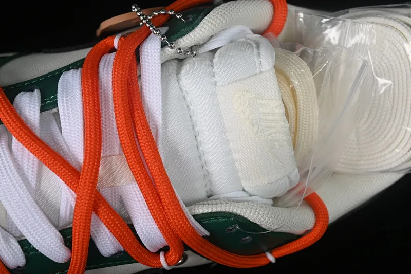 All categories Nk SB Dunk series Nk SB Dunk Low low-top sneakers Nk Dunk Low "Year of the Dragon" Year of the Dragon limited theme SB low-top casual sneakers DJ6188-100